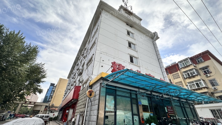 精诚商务中心外景图