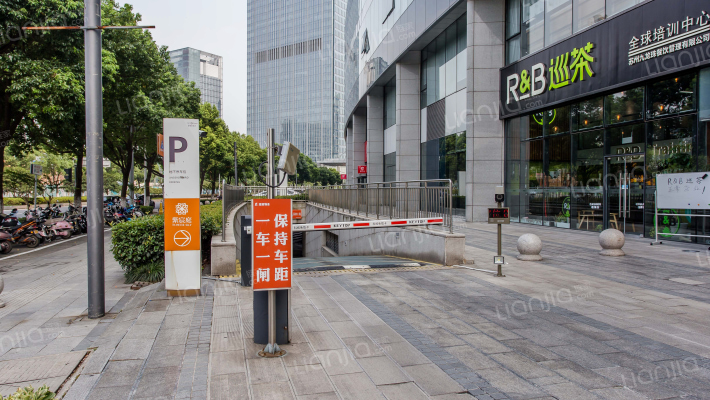 建屋紫宸庭外景图