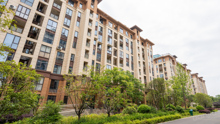 谷丰东城府外景图