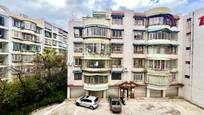 新迎北区伟龙花园外景图