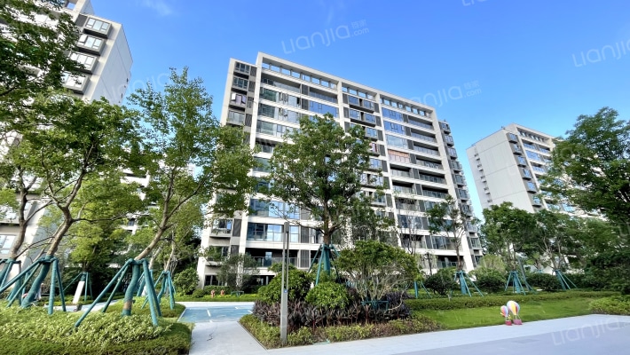 保利招商海玥公馆外景图