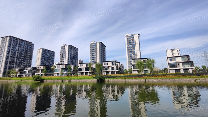 观棠明月外景图