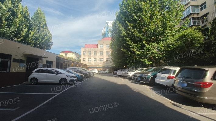 人劳小区外景图