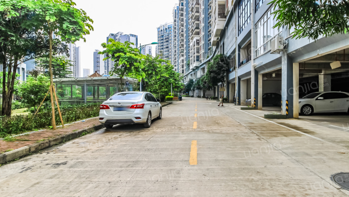 百花苑小区外景图