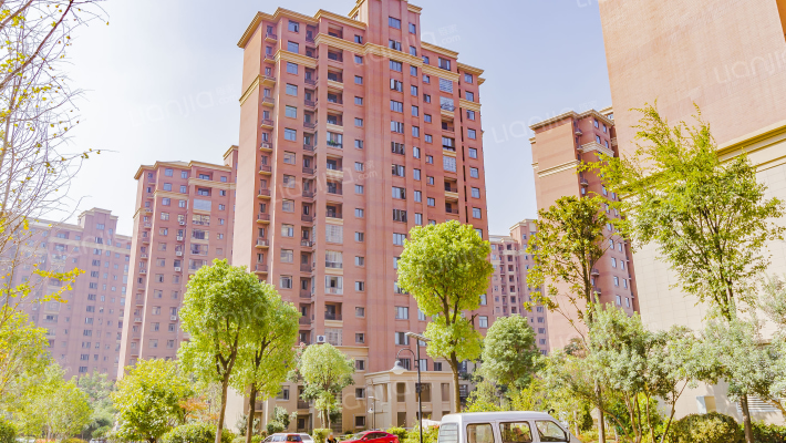 阳光新港中央花园城外景图