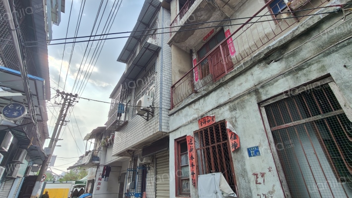 九龙井正街24号外景图