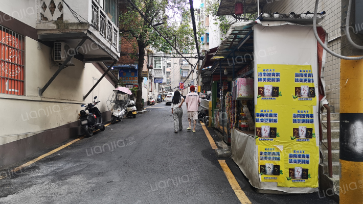 华宫巷13号外景图