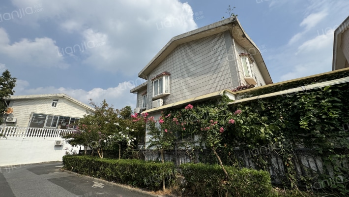 国泰别墅外景图