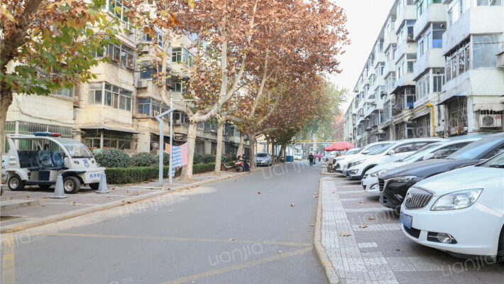 西航中心第2小区外景图