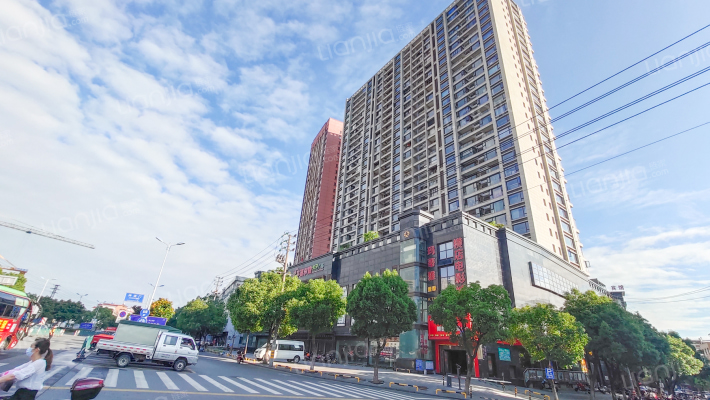 国际大厦小区外景图