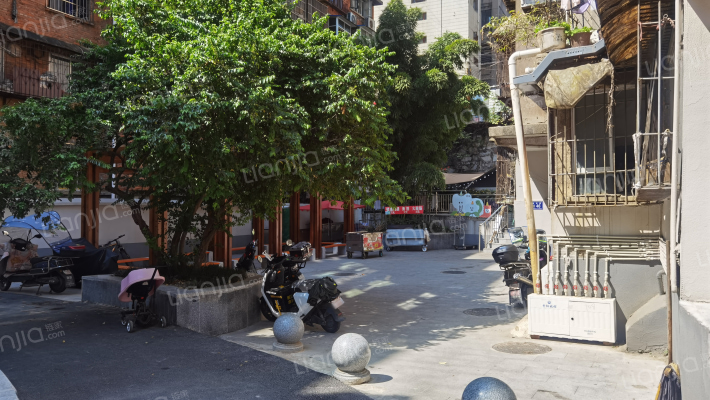 市东村47号外景图