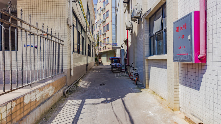 贵豪公寓外景图