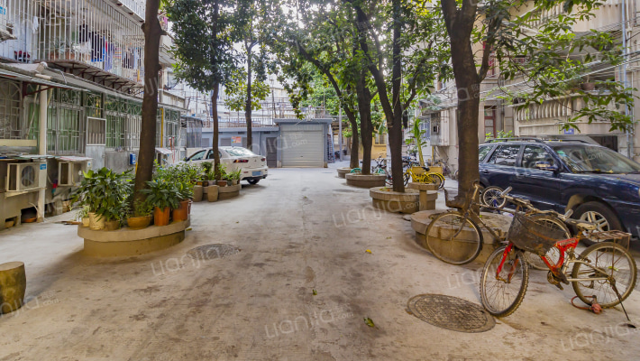 省轻安公寓外景图