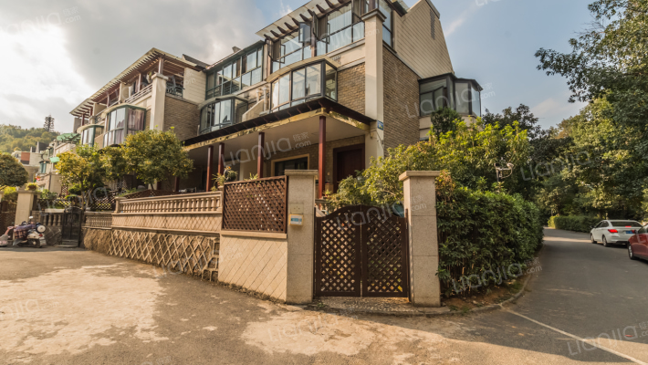 福田假日之约山庄外景图