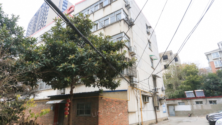 医药公司宿舍楼外景图