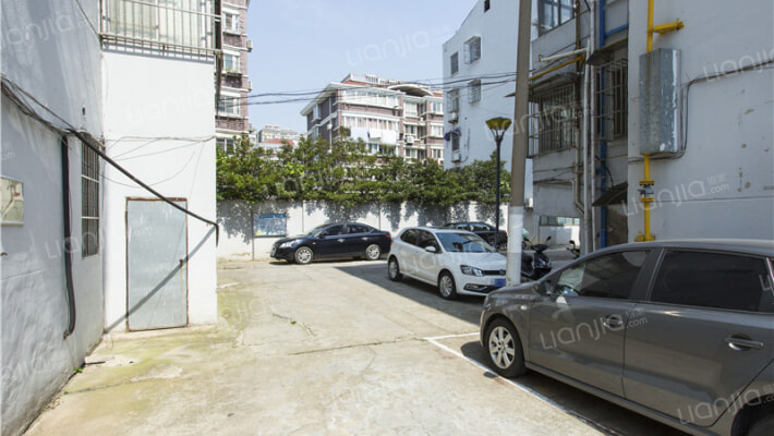 解放南路48号外景图