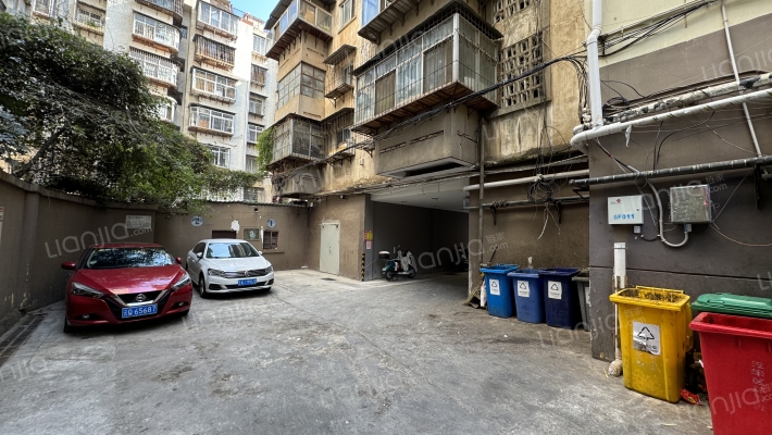 青年路149号外景图