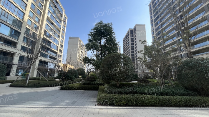 交投绿城明月青城外景图