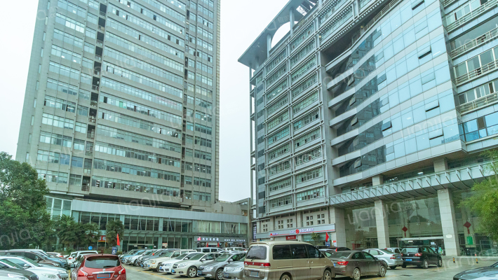 华晶商务广场外景图