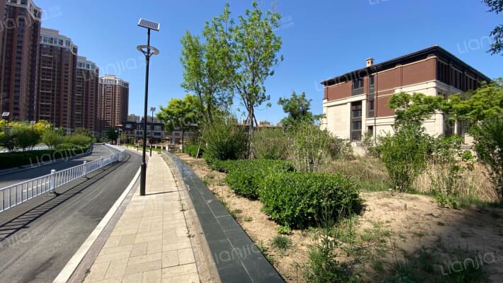 富力津门湖芳堤花园外景图