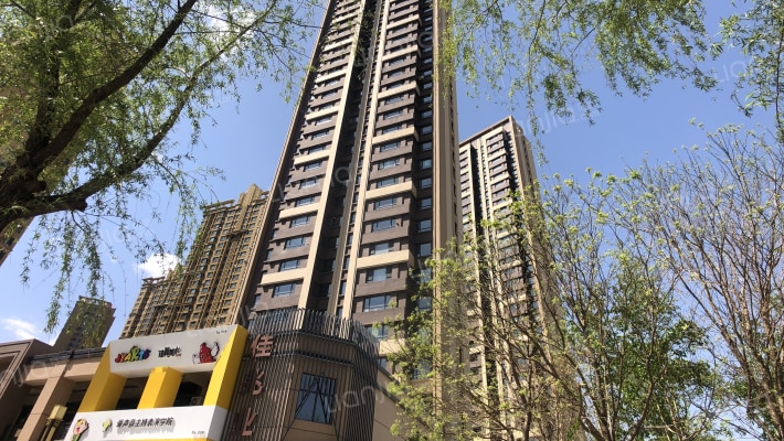 佳兆业悦峰外景图