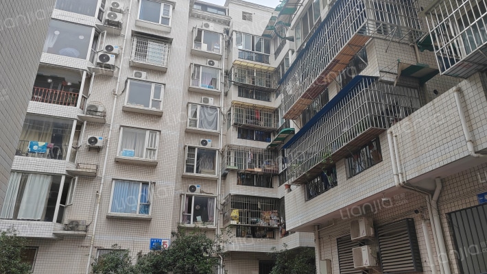 静香庭园外景图