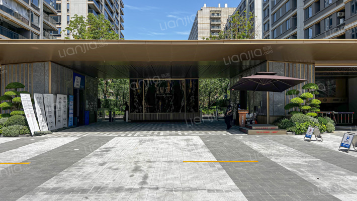 春樾星宸外景图