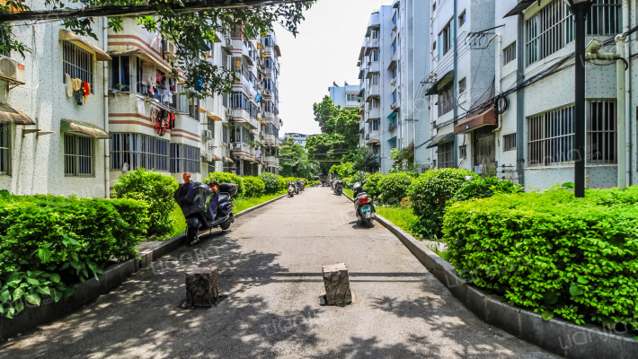西南石油局南宁葛村路小区外景图