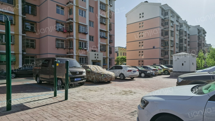 朝阳花园北区外景图