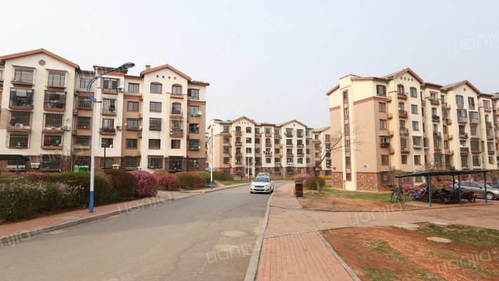 金馨园五区外景图