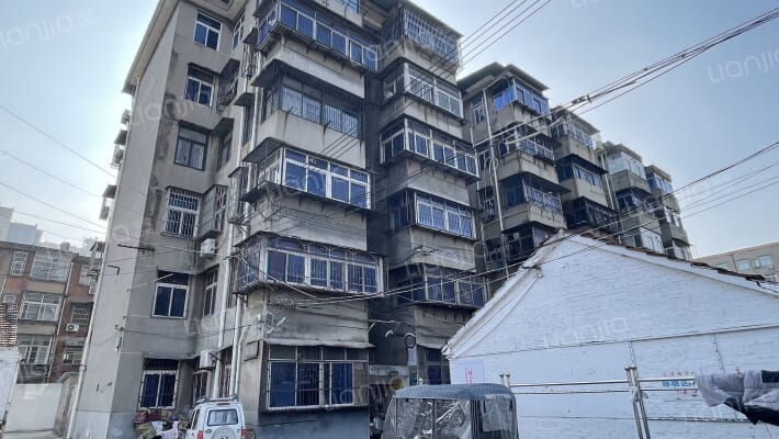 木材公司家属院外景图