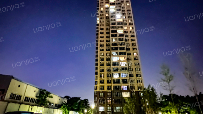 黄河200间小区外景图