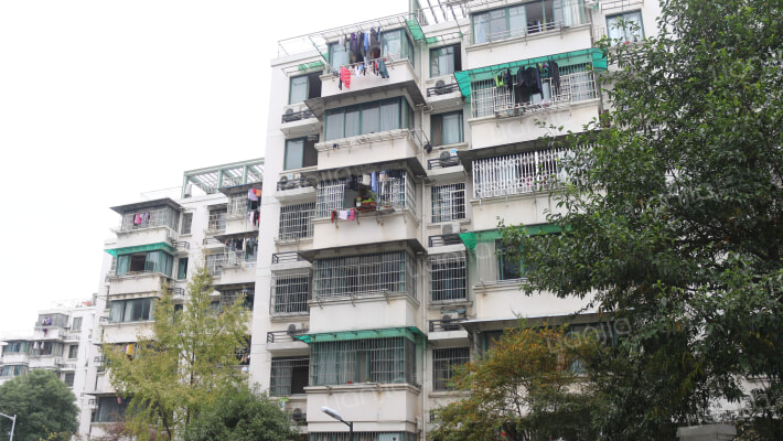 联庄公寓外景图