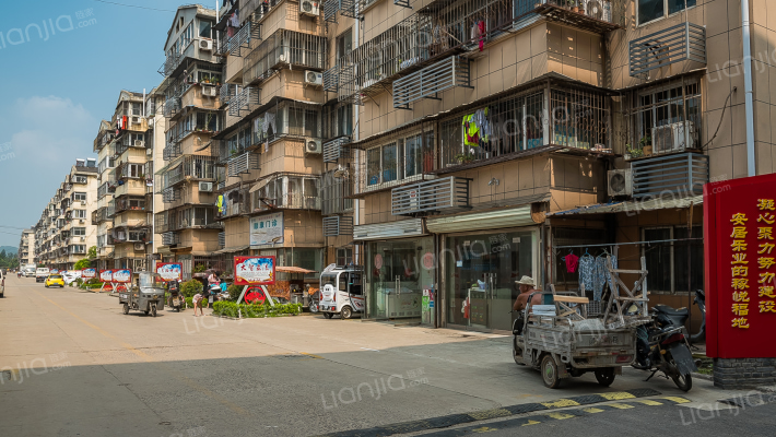 稼悦小区外景图