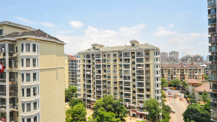 居住主题公园-枫林美庐外景图