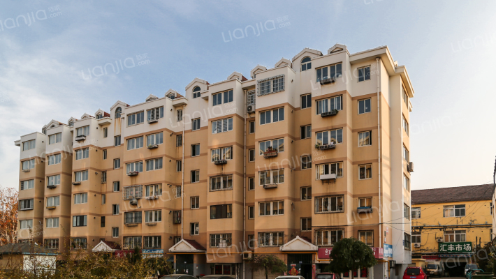 鑫凤家苑小区外景图