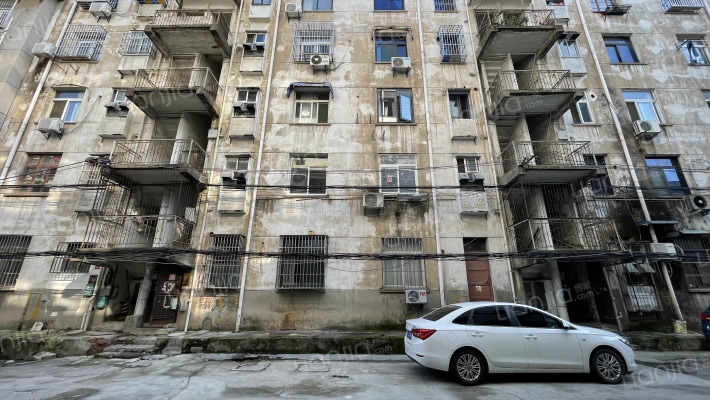 长江路金巷282号外景图