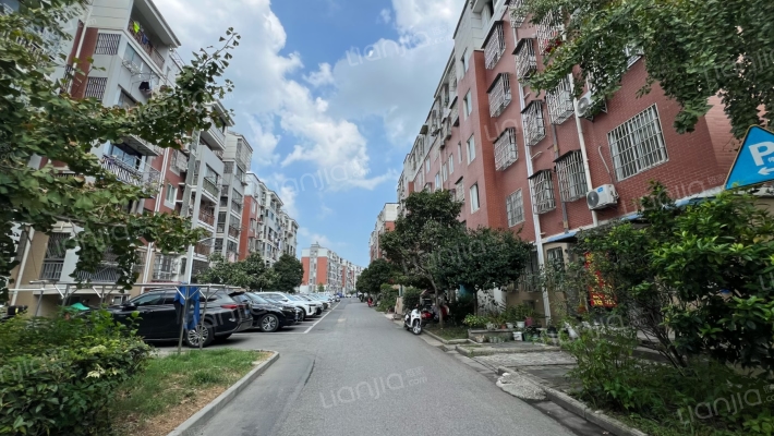 万春新苑外景图