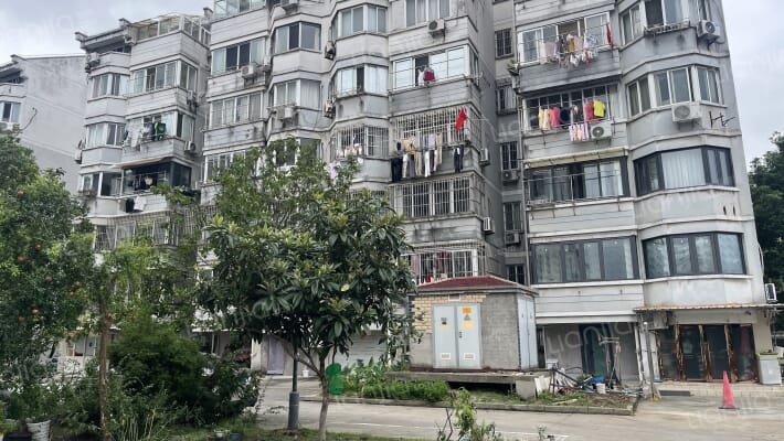 吴模家园东区外景图