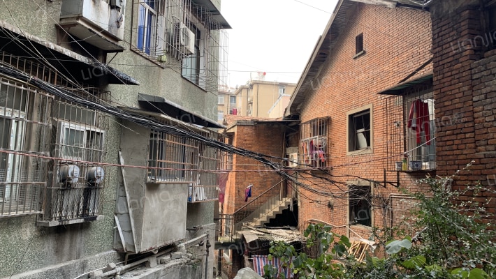 汉剧院宿舍外景图