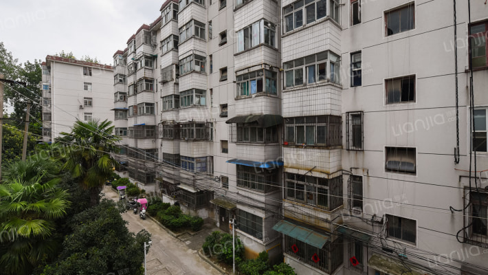 省医红会小区外景图