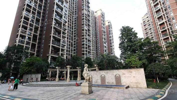 蓝光香境外景图