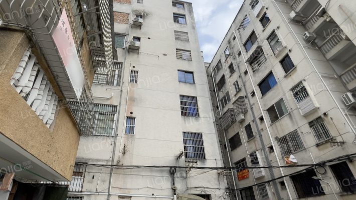 民政局宿舍外景图