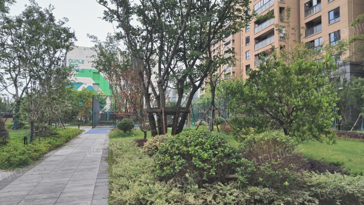 前贤华庭外景图