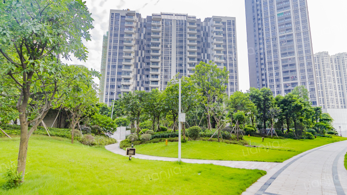 怡翠尊堤观园外景图