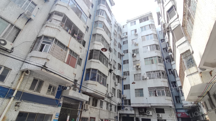 华泰新邨外景图