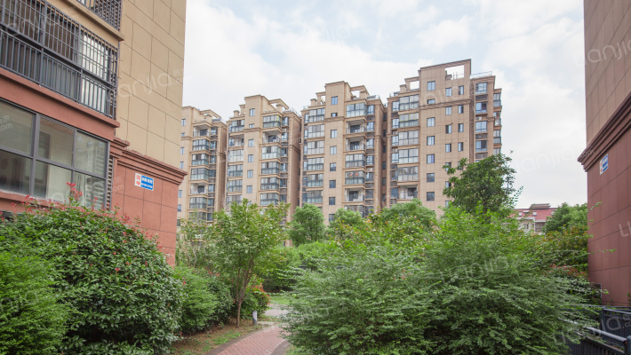 润龙锦园外景图