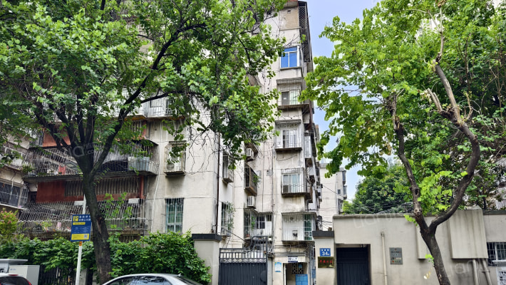 民航宿舍外景图