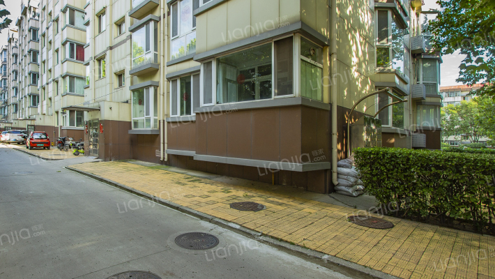 金银滩花园外景图