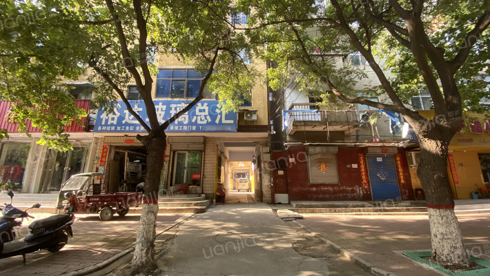 食品水产公司家属楼外景图